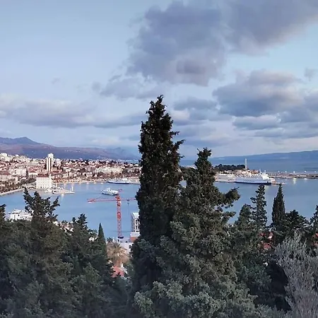 Vista Oasis With Pool And Terrace Trogir