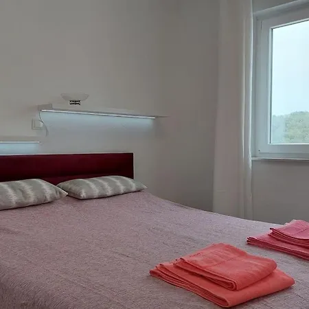 Vista Oasis With Pool And Terrace * Trogir