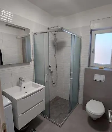 Vista Oasis With Pool And Terrace * 트로기르