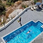 Vista Oasis With Pool And Terrace *